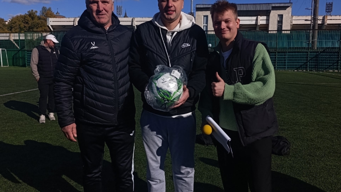 ⚽️Лучшим в конкурсе пенальти среди родителей стал Андрей Зыбин — папа футболиста из команды  2014 года рождения Кирилла …